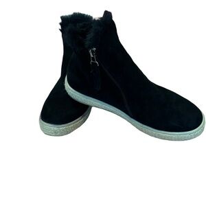 Nalho TAJ Yoga Mat Black Suede Faux Fur Lined Espadrille Booties. Side Zip. SZ 8